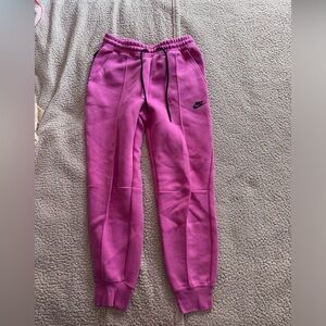 women’s pink nike tech fleece sweatpants